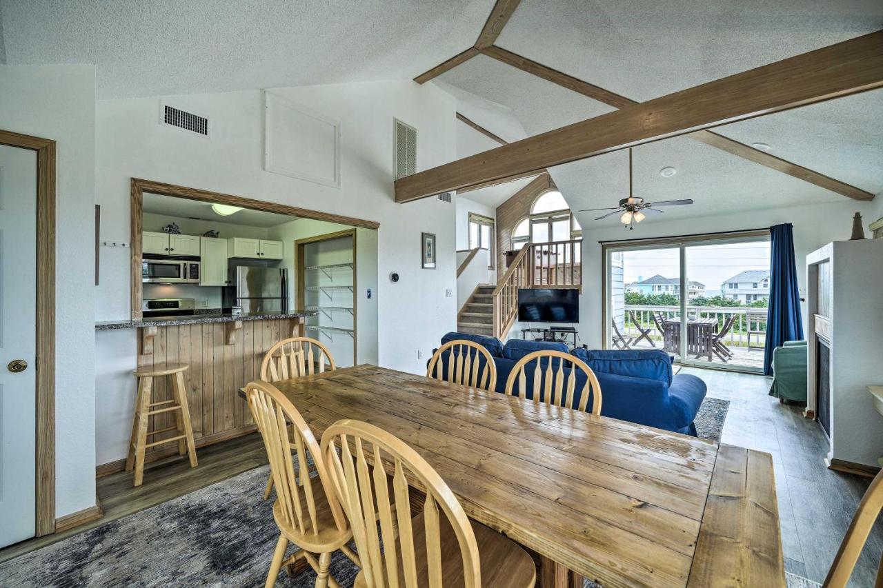 Avon Home On The Channel With Hot Tub And Deck! Eksteriør billede
